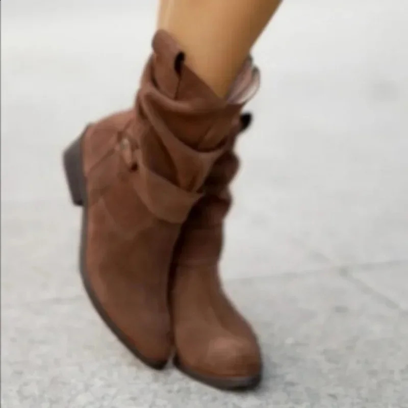 Autumn Winter Womens Boots Retro Suede Middle cylinder Ankle Boots Comfortable Rubber Sole Soft sole Snow Boots Plus Size 45 260917