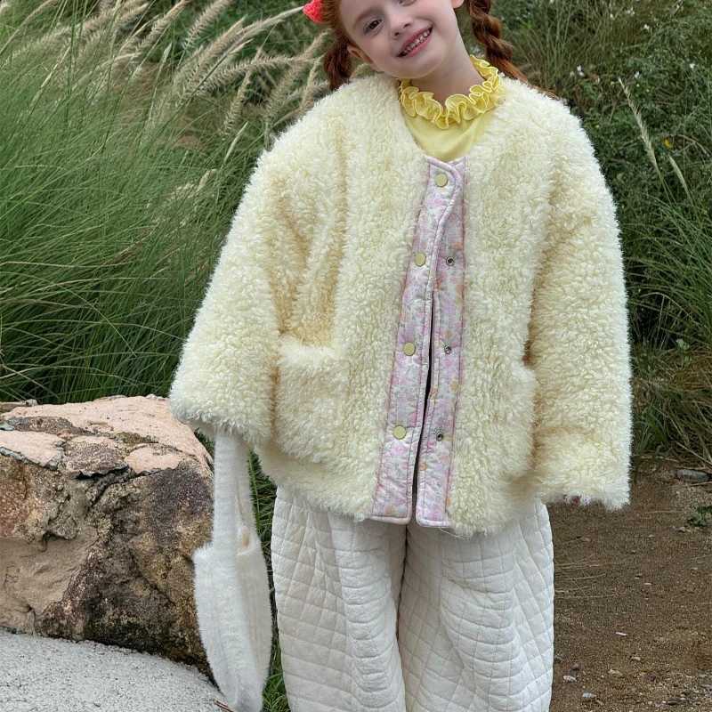 Milk 2025 Girl's Winter New Yellow Fragmented Flower Two Sided Wearing Fury Cotton Jacket J260917