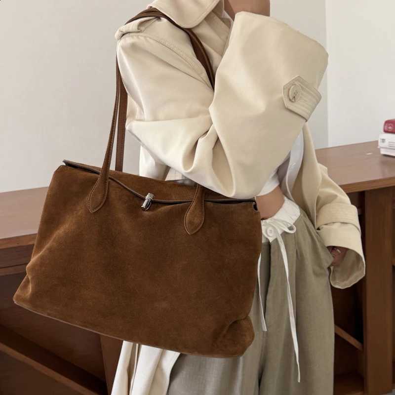 Cowhide Tote Bags For Suede Women Designer Large Capacity Handbags 2026 Autumn Winter Elegant Commuter Shoulder Bag Ladies H260905