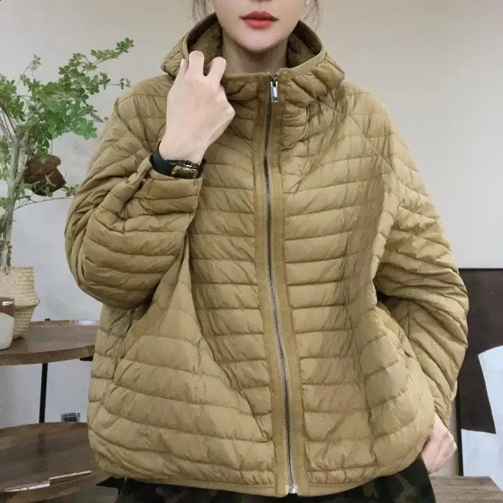 Charming Lightweight Casual Hooded down Jacket Women's Stress-Free Stylish Winter Fashion Korean Version Straight Cut 260915