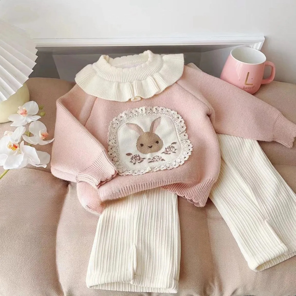 Suitable for0-6 years old girls set cotton casual sports suit Autumn winter thick warm cartoon cute rabbit hoodie pants 2 sets 260916