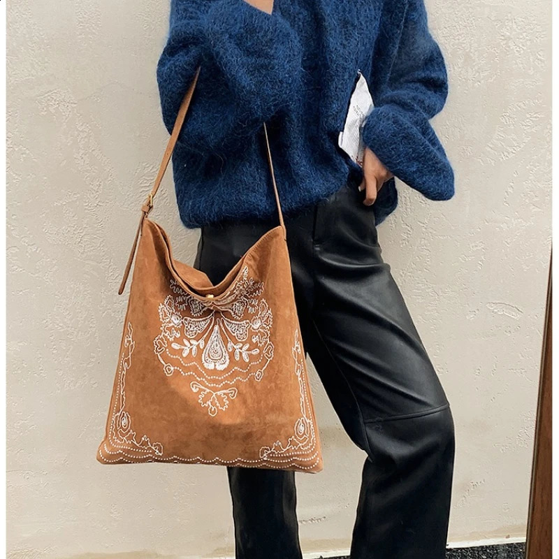 Ethnic Style Shoulder Bag for Women Large Capacity Tote Environmentally Friendly Suede Exotic Embroidery Shopping Pocket Torebki 260916