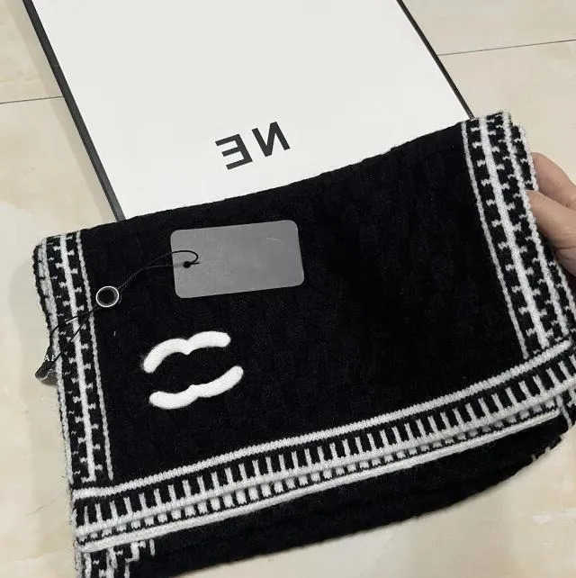 Box 180X65cm Long Womens With Thickened Wool Warmth Winter Neck sided 2024 purpose Dual Cashmere Double for Scarf Size women scarf S260917XISO