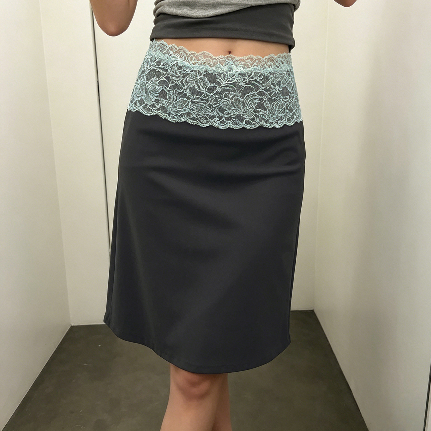 Elegant lace patchwork waistband, color-blocked, straight-cut midi skirt, perfect the sophisticated office look, fashionable and sexy A-line skirt f
