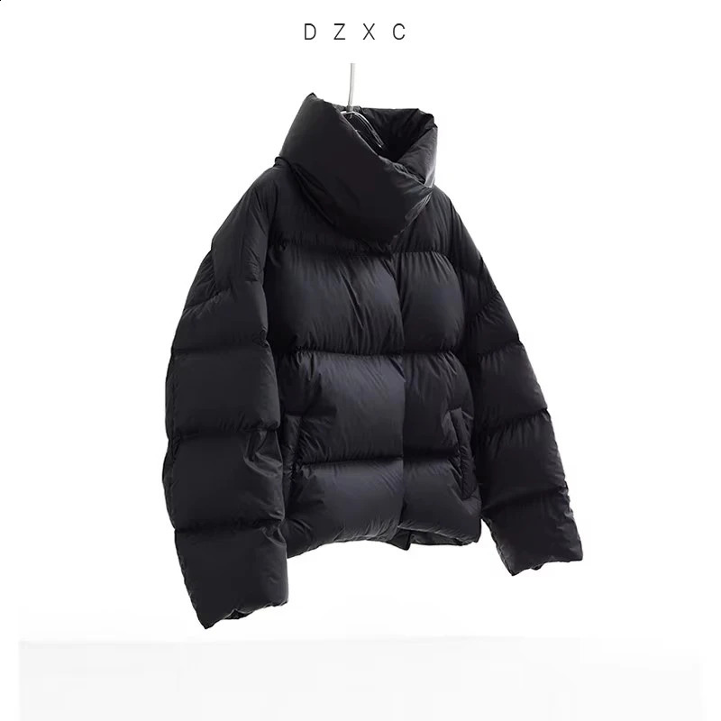 Goose down 160GMagnetic Buckle Winter Style Black Short Jacket for Women Lightweight Thick Coat Petite Sizes 260916
