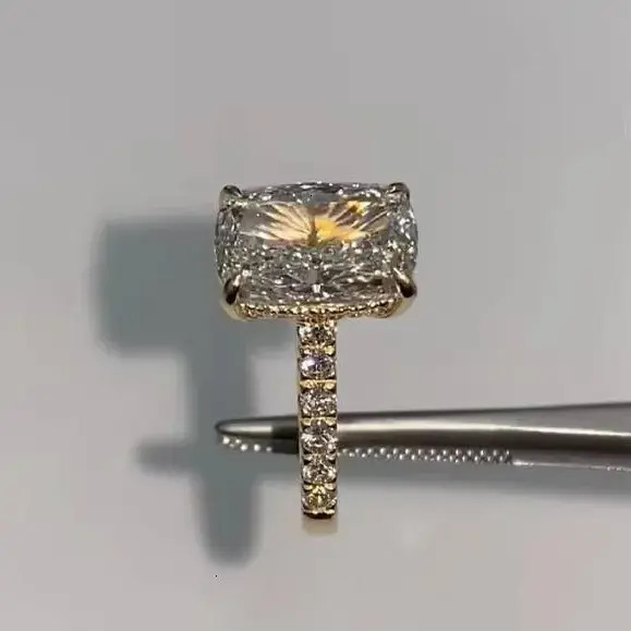 Plain Band wedding Ring Gorgeous Engagement Elongated Cushion Cathedral Setting Gold Plated Wedding Moissanite Rings Sol