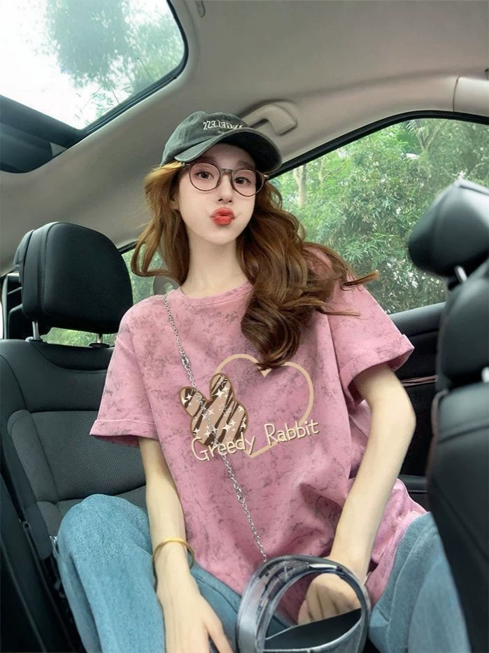 New 2026 Korean-style casual outdoor sports short-sleeve T-shirt, a trendy versatile piece that slims the figure and makes you look younger, perfect