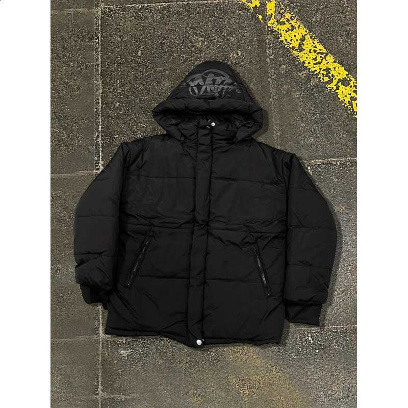 American Street Style Unisex Padded Coat Men Women 2026 Winter New Letter Print Hooded Warm Outdoor Windproof Jacket H260917