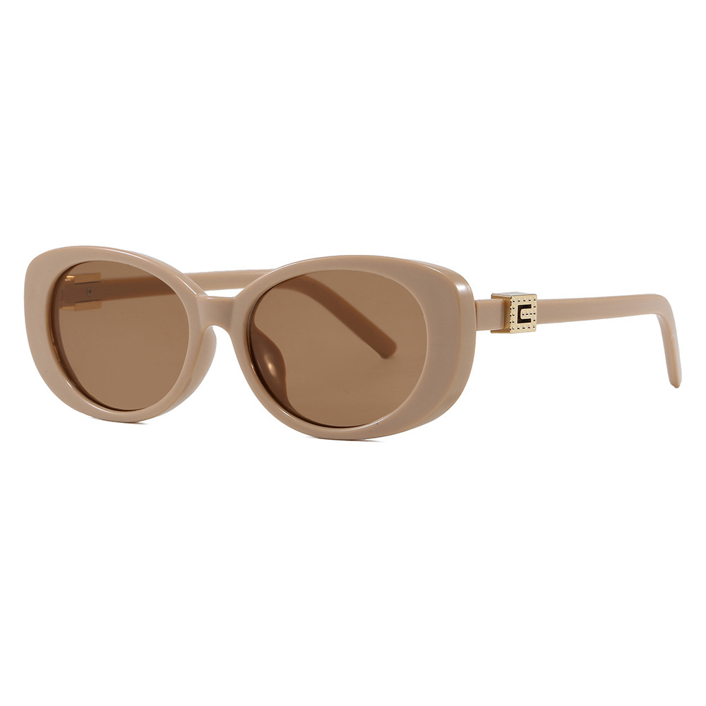 High-End Designer Sunglasses 2026 New Trendy Cat-Eye Sunglasses, Unisex, Suitable Wearing Without Makeup, High-End, Retro, Fashionable, Made Of PC M