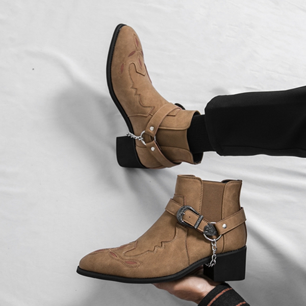 New business men's boots, fashionable British style, comfortable casual leather boots, personalized and creative mid top short boots