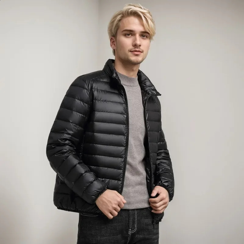 All-Season Puffer Jacket Men White Duck Down Portable Lightweight Jacket Men Waterproof Casual Ultra Light Male Down Coats 260917