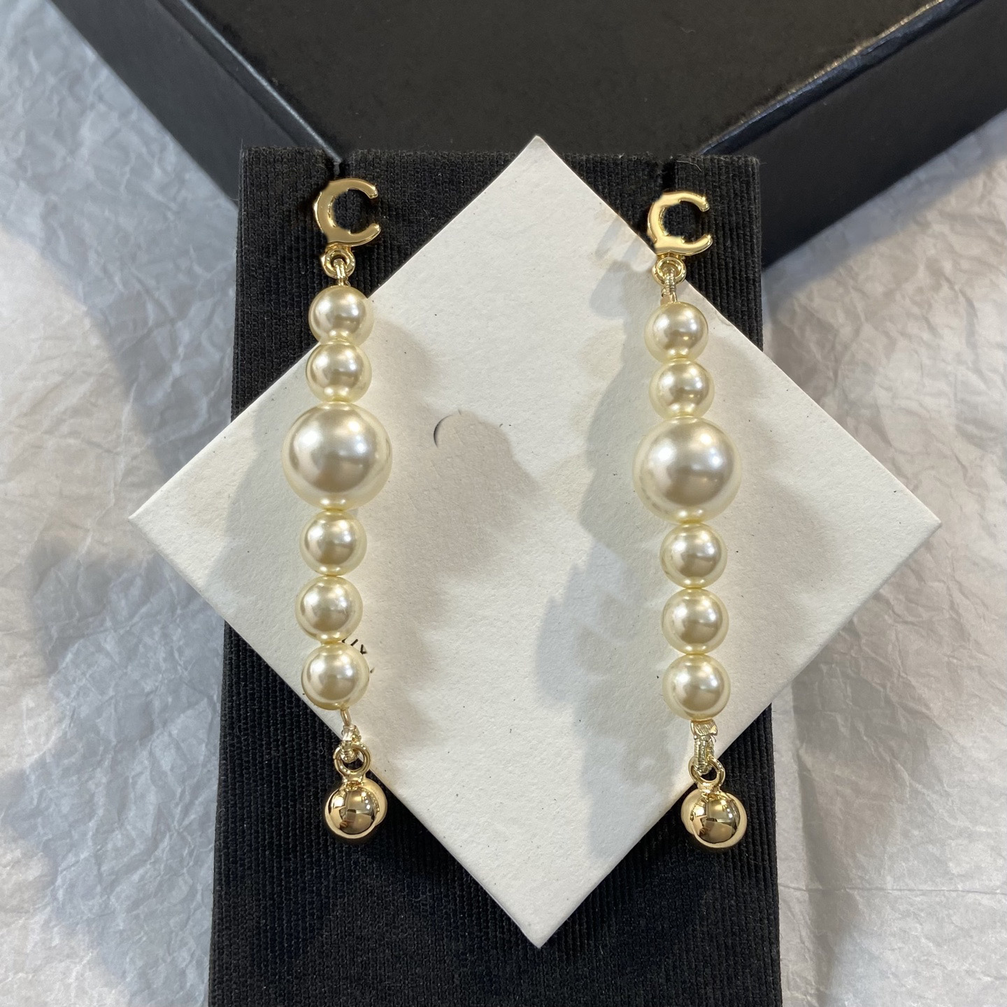 Designer Stud Metal Fashion Charm earrings C High-Quality Luxury Letter Style with Diamonds Pearls Fashionable Gift for Women cc fgjhg54d