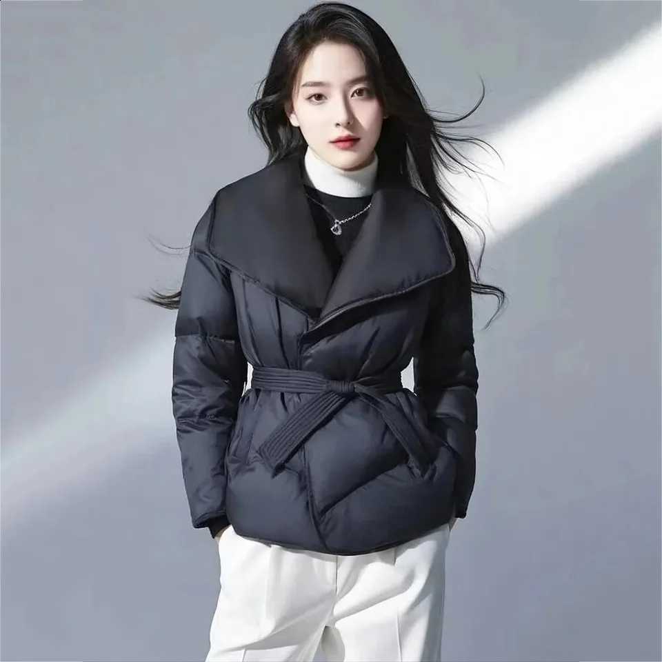European Style Suit Collar Short Jacket Women Autumn Winter 2026 New Fashion Waist Cinching Slim Fit Warm Parkas Top H2609171