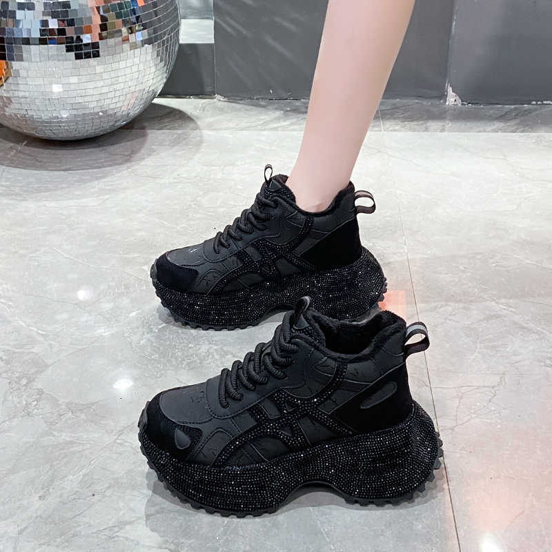 Shoes Dad Water Women's Diamond 2025 Winter New Thick Soled Tall Women's Shoes Versatile Breathable and Velvet Thick Boots D260917