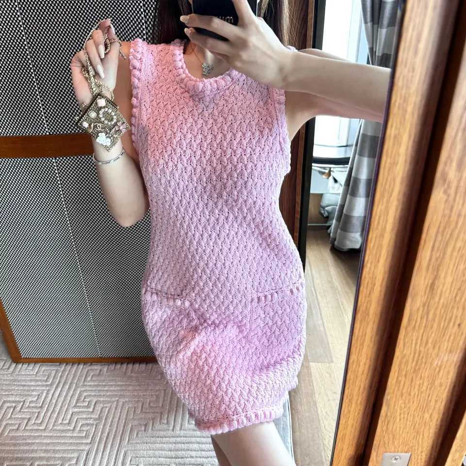 New French Summer Celebrity Hook Flower Sleeveless Pink Thin Tank Top Knitted Dress Women C260917