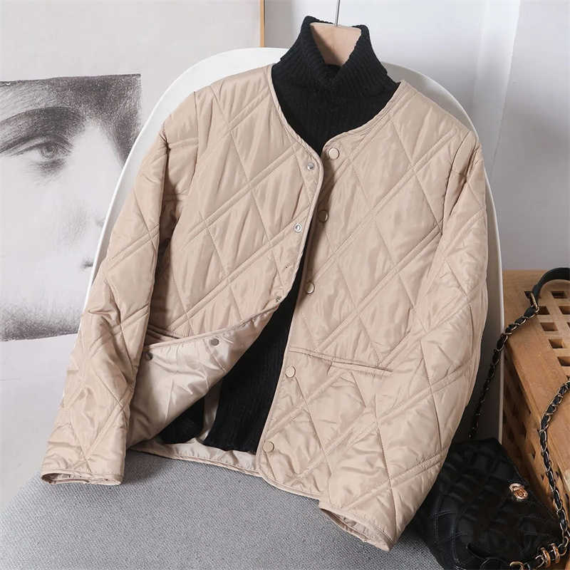 Down 2026 New Spring Autumn Jacket Women Parkas Short Eider Warm Cotton Padded Coat Ladies Korean Outerwear Light Female Outcoat H260917