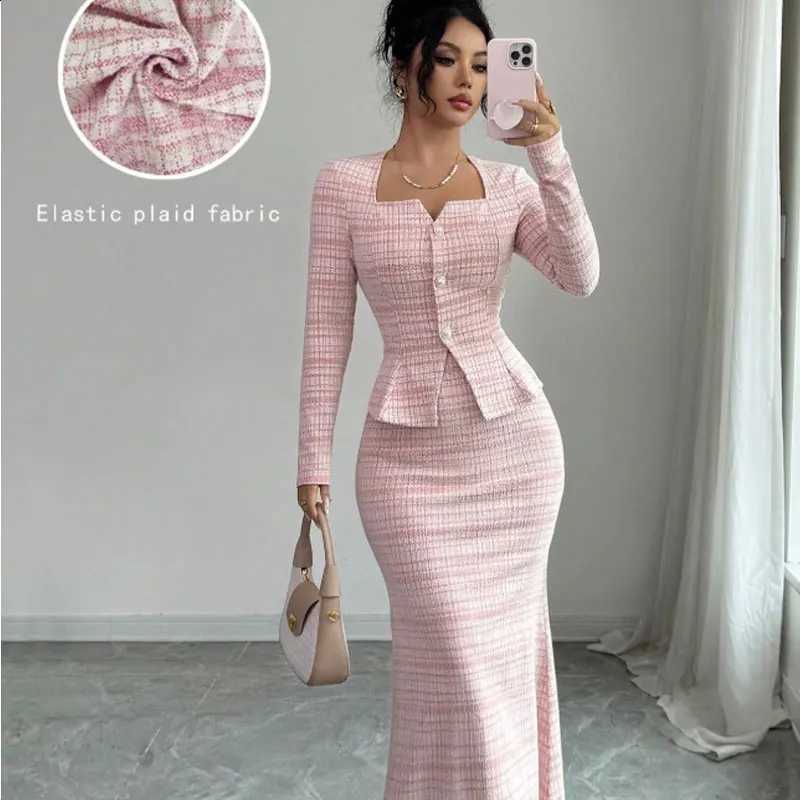 plaid coarse Women's woolen 2-piece set with lapel short jacket and skirt new spring and autumn small fragrance style set C260917