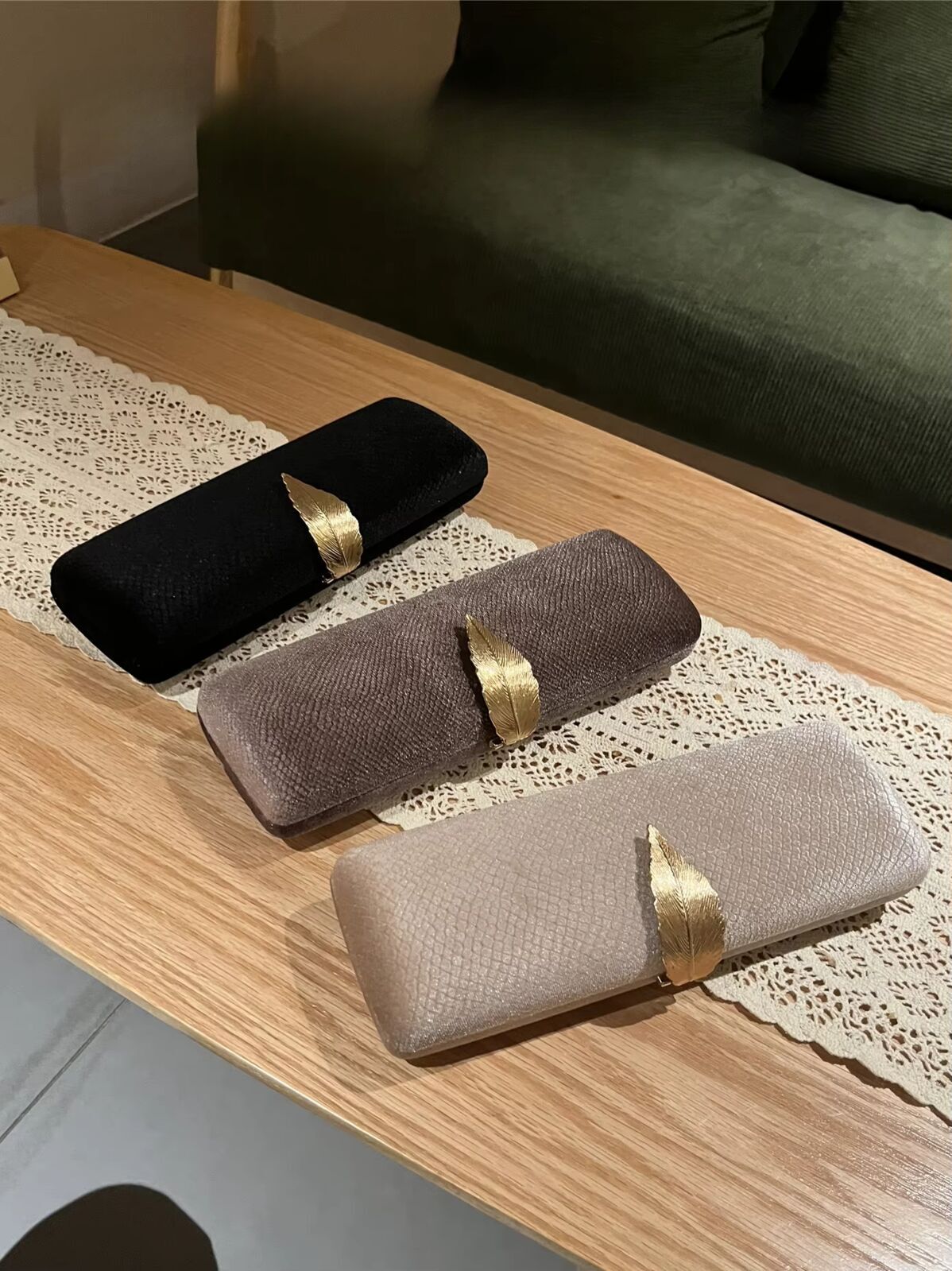 Elegant Gold Leaf Clutch Bag For Women Dinner Party Wedding Banquet Handbag Square Shape Small Size American Retro Style KABAHEBINGJUE