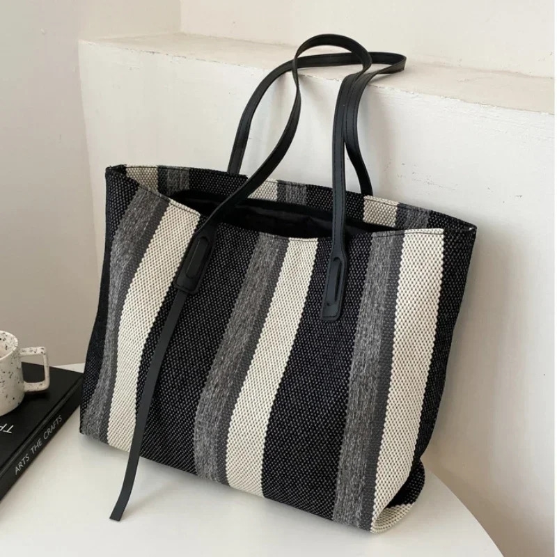 Raffia Summer Bags for Woman 2024 Stripe ner Shoulder Crossbody Shopper Storage Bag Women Casual Canvas Handbag Tote y260915