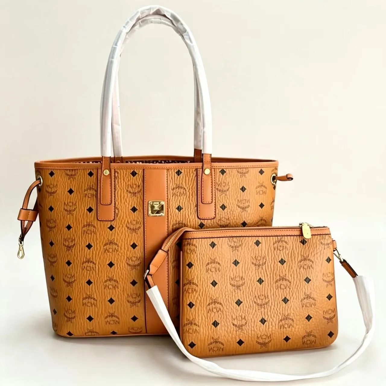 Mcmness Luxury Shoulder Totes Designer Bag Capacity Mcmness Bags Bucket For Women Weekend Fashion Handbag Clutch Duffle Crossbody Shopping Backpack