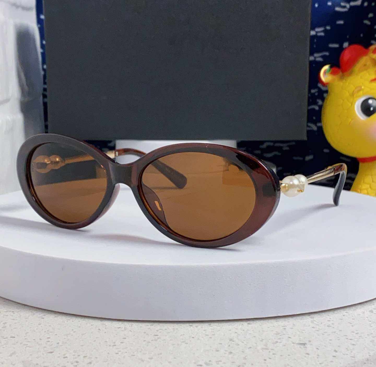 High Quality Luxury Polarized C Designer Sunglasses for Men and Women Stylish Sun-Blocking Perfect for Beach travel Vacations CCliness fgjhg54d