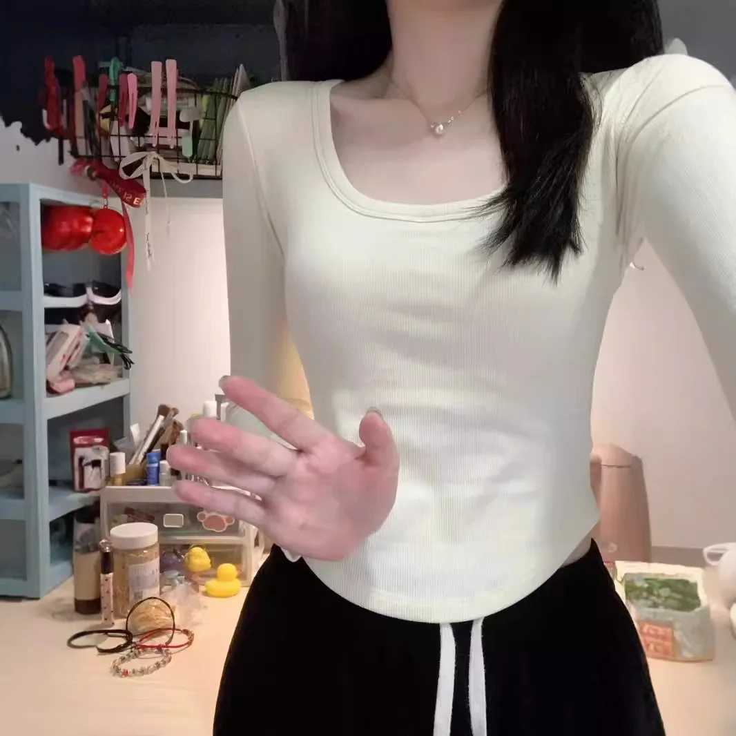 Design Sensible Women's Long Sleeve Square Collar Thermal Shirt Slimming Top Polyester Fabric Sweet Style Underwear Trendy Ba... H260916