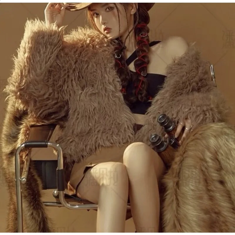 Fluffy Fur Coat Colorful Streetwear Women Faux Jacket Big Size Clothing Sheepskin Long Sleeve Chic Short 260917