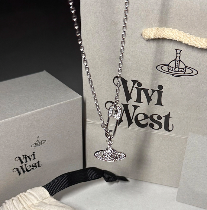 New Safety Pin Saturn Necklace Women Full Diamond 3D Planet Necklace Vintage Clavicle Chain Daily Party Jewelry Silver Tone Punk Fashion Necklace Je