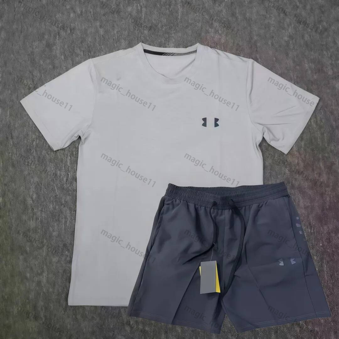 Under Amourr Tracksuit High Street Hip Hop Sportswear Men Women Running Under Shirt Shorts Set Round Neck Breathable Summer High Quality Hot Sale Tr