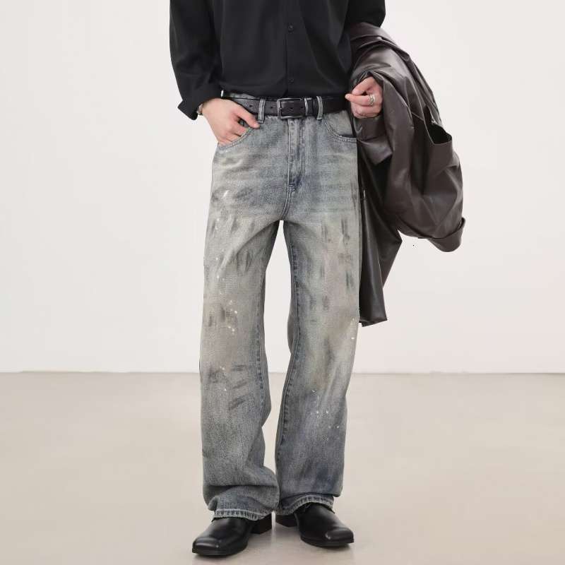 Designer Stylish splash-ink distressed denim pants for men, new spring/autumn collection, American street style, casual, loose fit, straight-leg pan