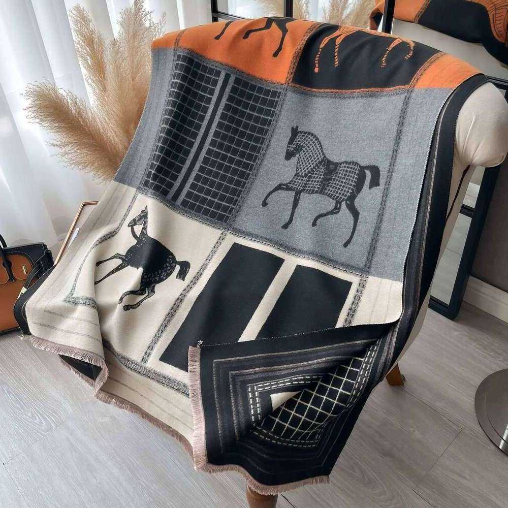 Winter Autumn Scarf Women Shawls Horse Print Wraps Cashmere Blanket Warm Thick Chunky Stoles For Lady Outdoor Bufanda S260917BWLK