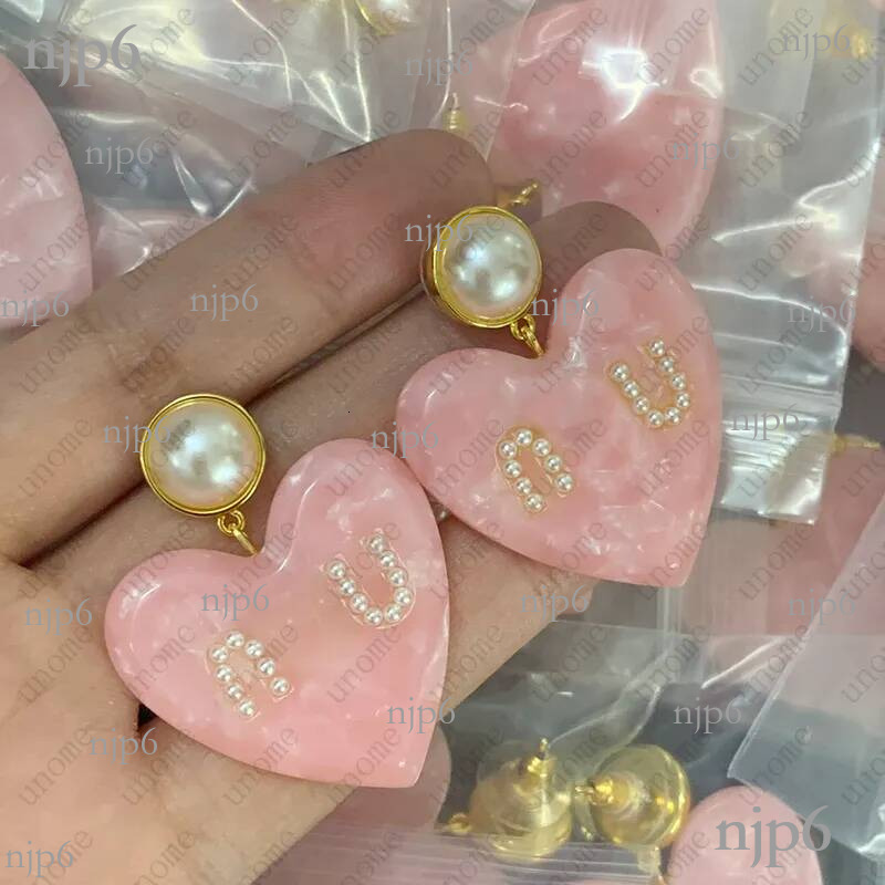 Designer luxury fashion Love Ear studs designer womens earrings classic brand ladies gold hoops Retro earring with heart shaped pearl ear rings for