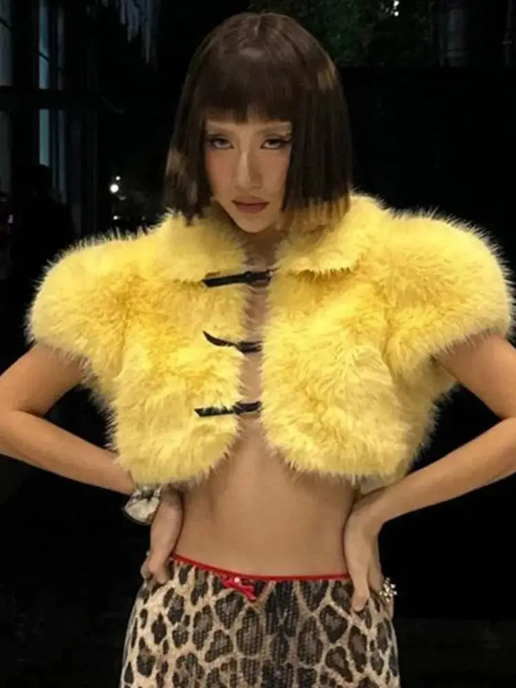 LGRQ Street Faux Fur Cropped Jacket Women 2026 Hollow Out Sleeveless Cardigan Coat Party Sexy Club Lace Up Crop Top 19DB3006 260917
