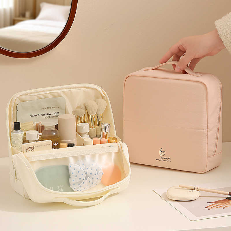 Structured Taslan The Makeup Bag Is a Travel Storage Essential for the Sophisticated Girl Made from Taslan Fabric It Is Not EaT260917
