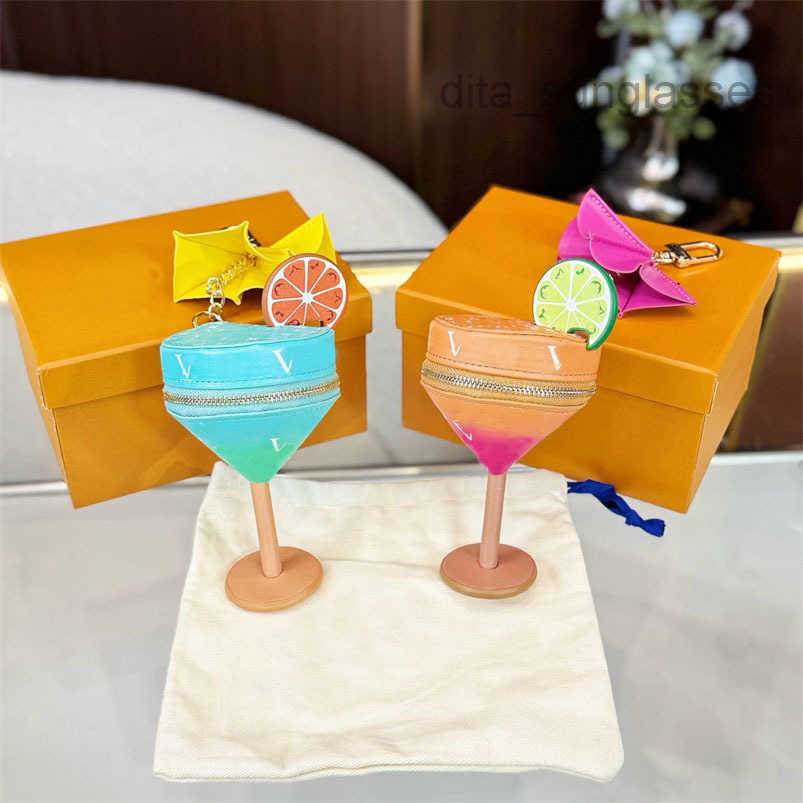 Classic Designer Sunset Pouch Bag Charm Letter Keyring Zinc Alloy Unisex PU Earphone Holders Keychains