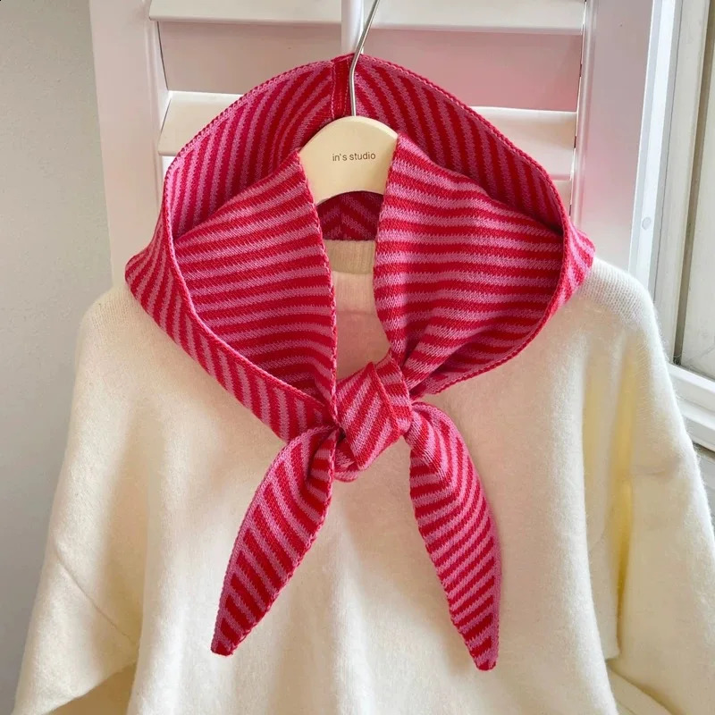 Winter Knitted Hat with Scarf Women Korean Version of Striped Scarf Hat Female Retro Warm Shawl Neck Wool Knit Hat Hooded 260917