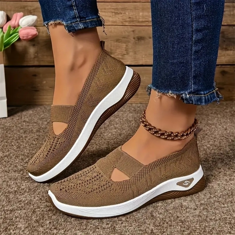 Women's Shoes Casual Sports Shoes Solid Color Breathable Sports Soft-Soled lightweight Walking Shoes Low-Top Knitted Casual S 260911ww