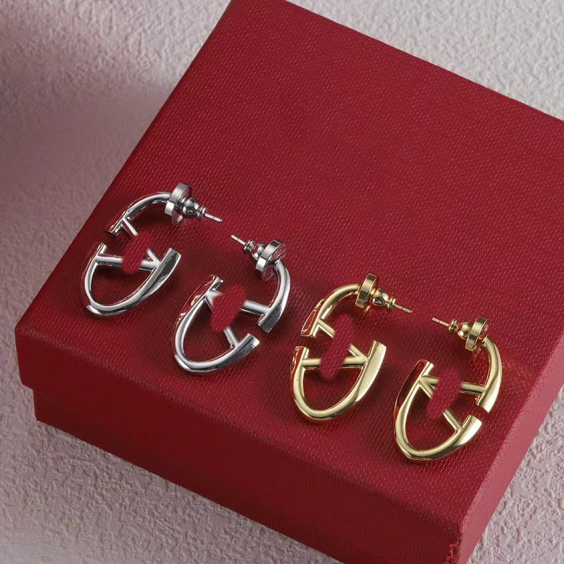 Timeless Designer Earring for Daily Outfit Classic Silver Plated Hoop Elegant Womens Geometric Inlay Rhinestone Pearl Earrings Formal Jewelry Birthd