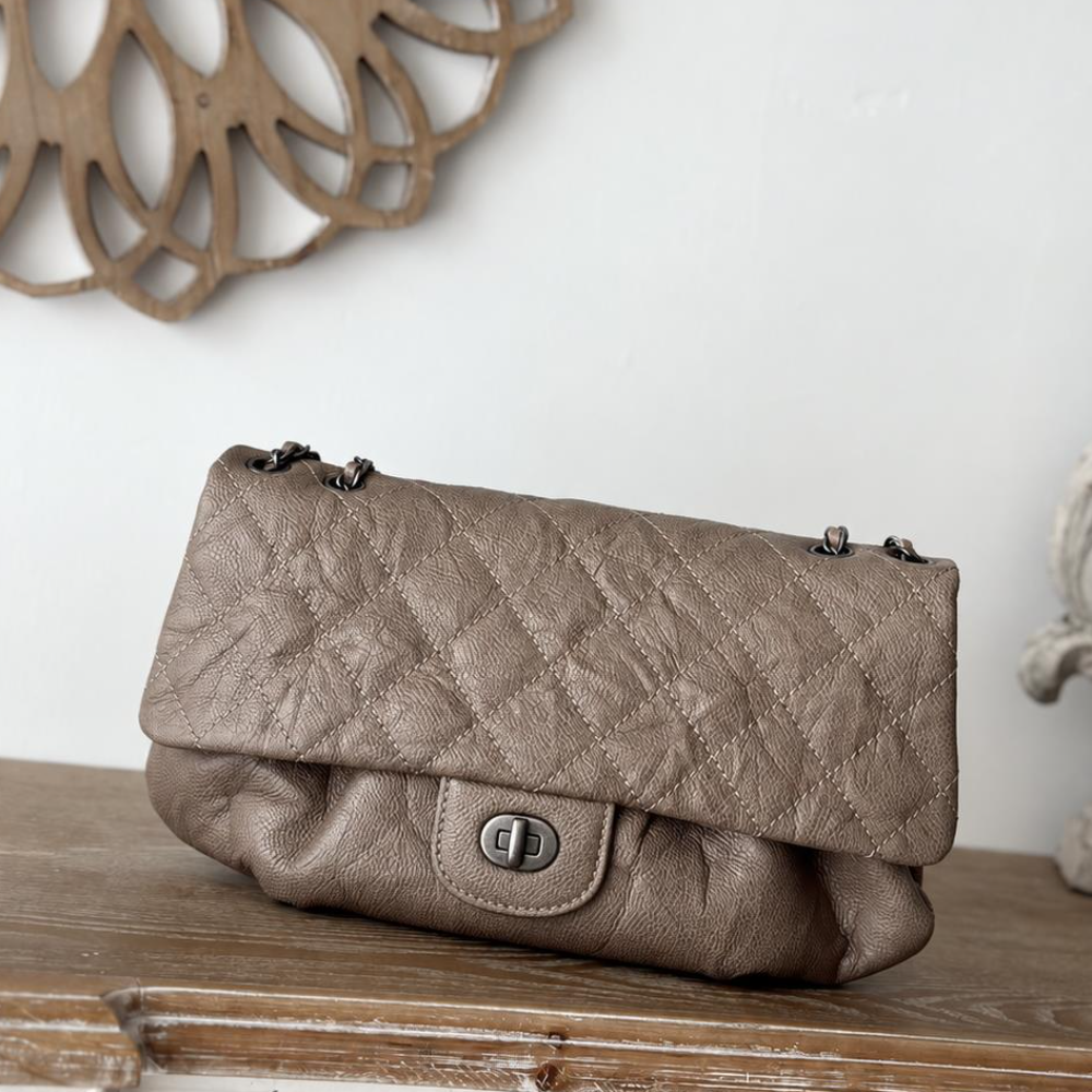 Chain Shoulder Bag Quilted Cloud Flap Leather Purse Vintage Office Shopping Daily Outing Top-Tier Designer New Arrival