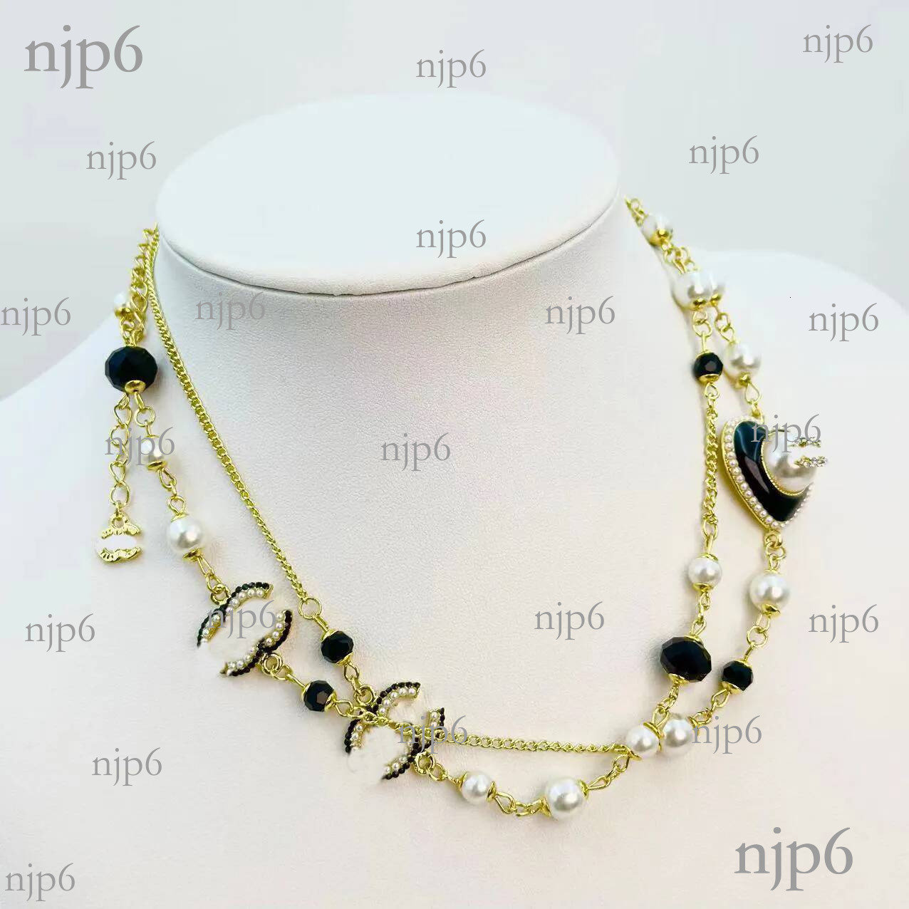 Brand 20style Classic Designer Retro black and white Pearl Necklaces Titanium steel Letter Choker Pendant Sweater Necklace Chain Jewelry High Qualit