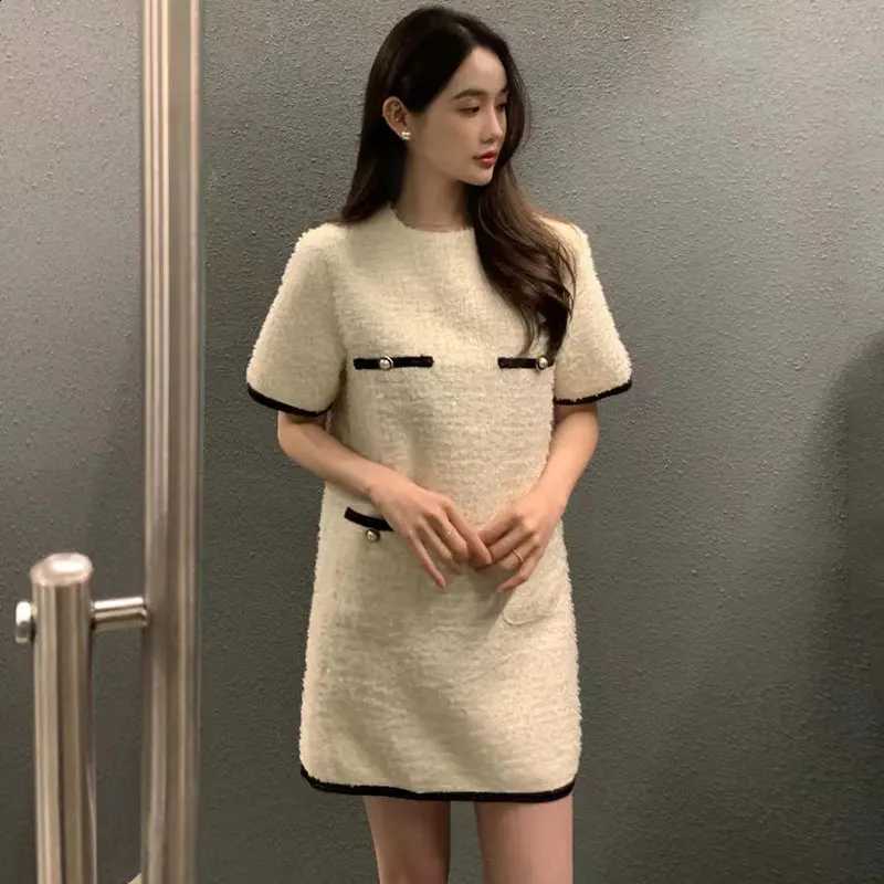 Summer Fragrant Spring Round Neck Contrast Colored Splicing Loose Casual Short Sleeved Thick Tweed Dress Women C260917