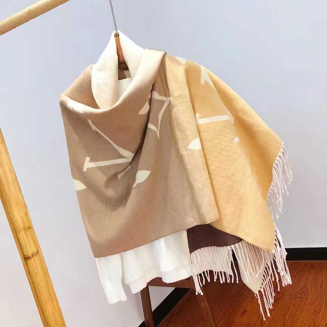 Spring Winter beach cashmere for men and women letter pattern Cashmere shawl scarf New gift 70*180cm S2609175WCQ