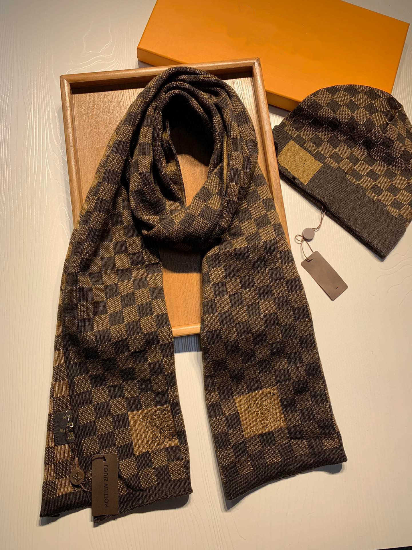 2026 Plaid funny New Knitted Casual Unisex Winter Autumn Cold Resistant Warm Scarf and Hat Set S260917C562