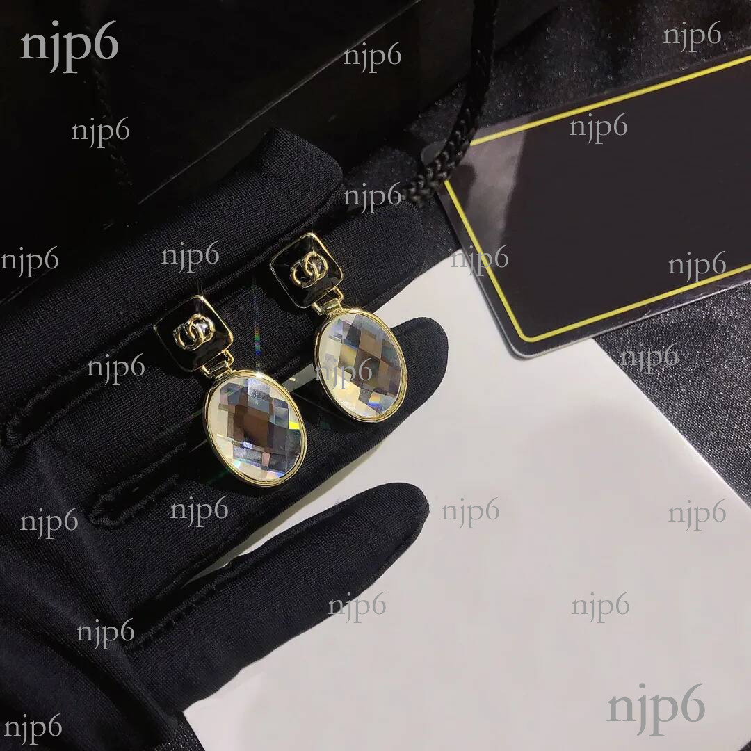 Boutique Big Diamond Black Luxury Ear Stud Design for Women Gifts Jewelry Fashion Style New Charm Birthday Wedding Gift Earrings With Box