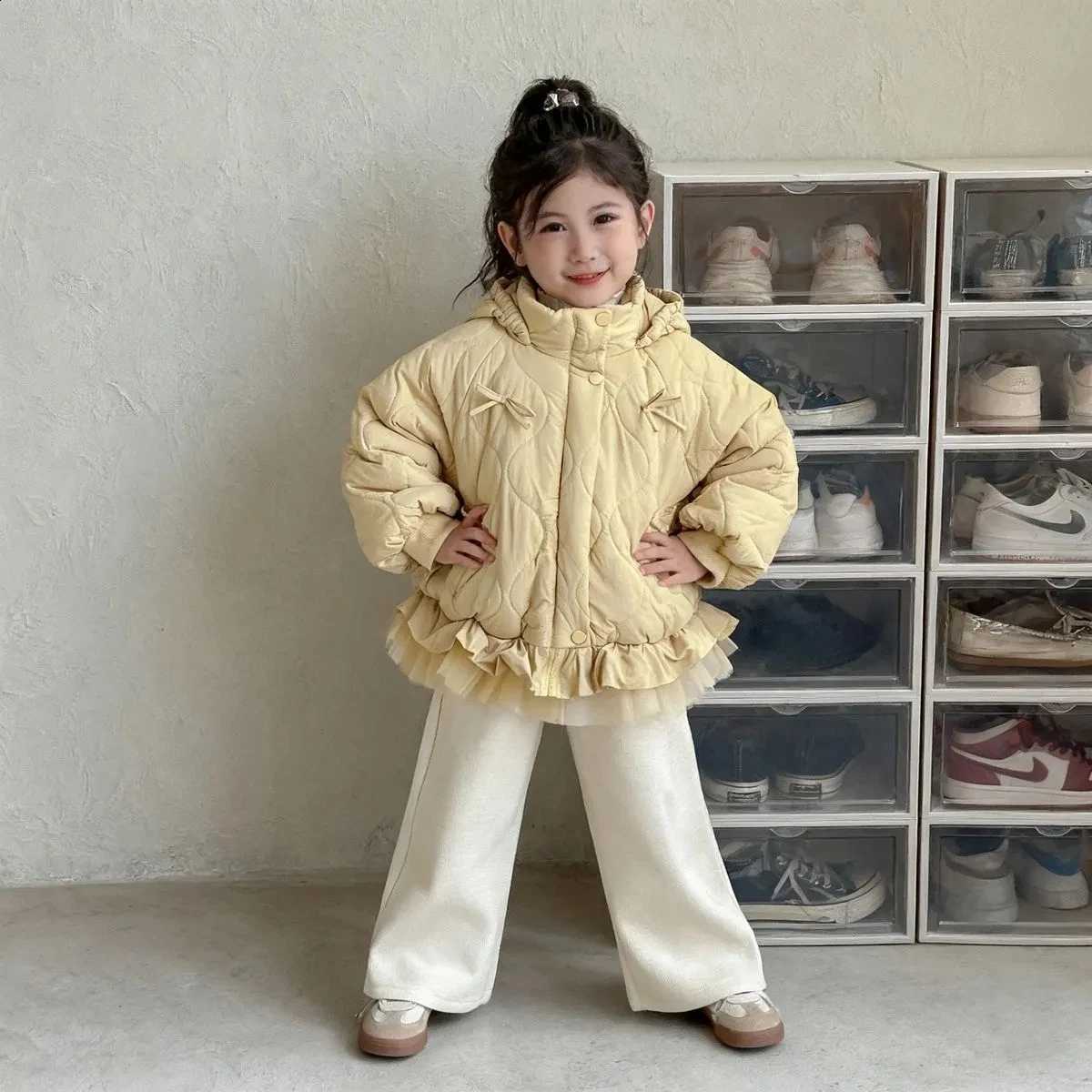 Winter 2025 Autumn New and Children Winter Clothing Short Cute Bow Grid Coat Down Cotton Jacket J260917