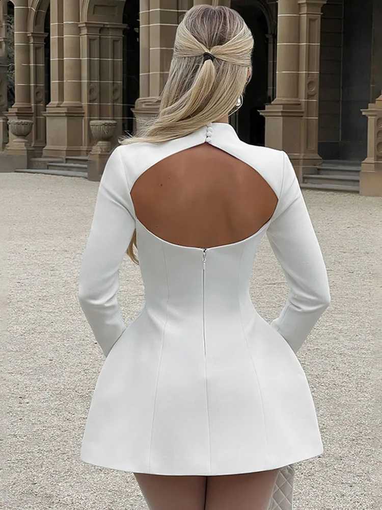 Flare Elegant Backless Long Sleeve Mini Dress High Waist Bodycon A-Line Women's Fashion Street Party Robe 2025 New Style C260917