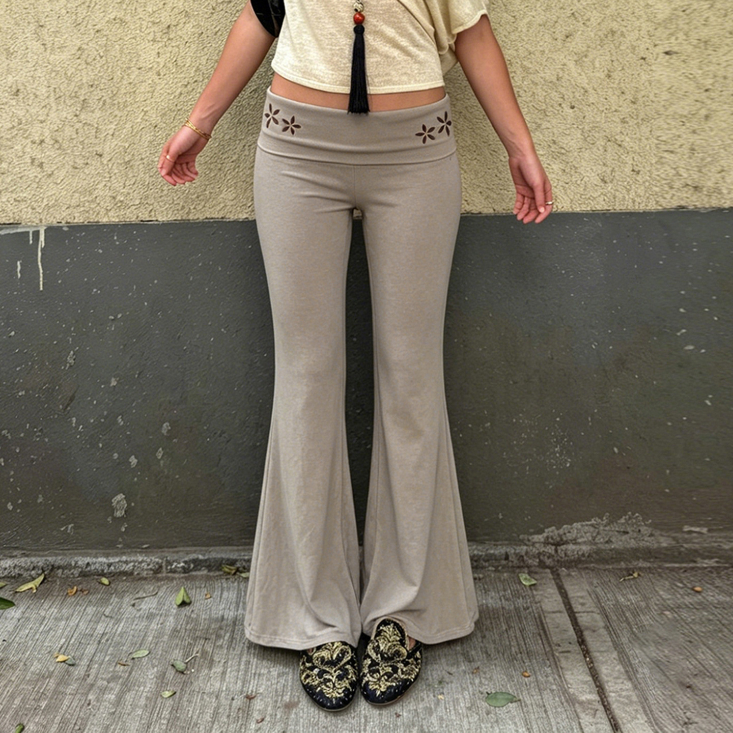 European and retro commuter fashion embroidered flared for women, American street style casual long pants 40