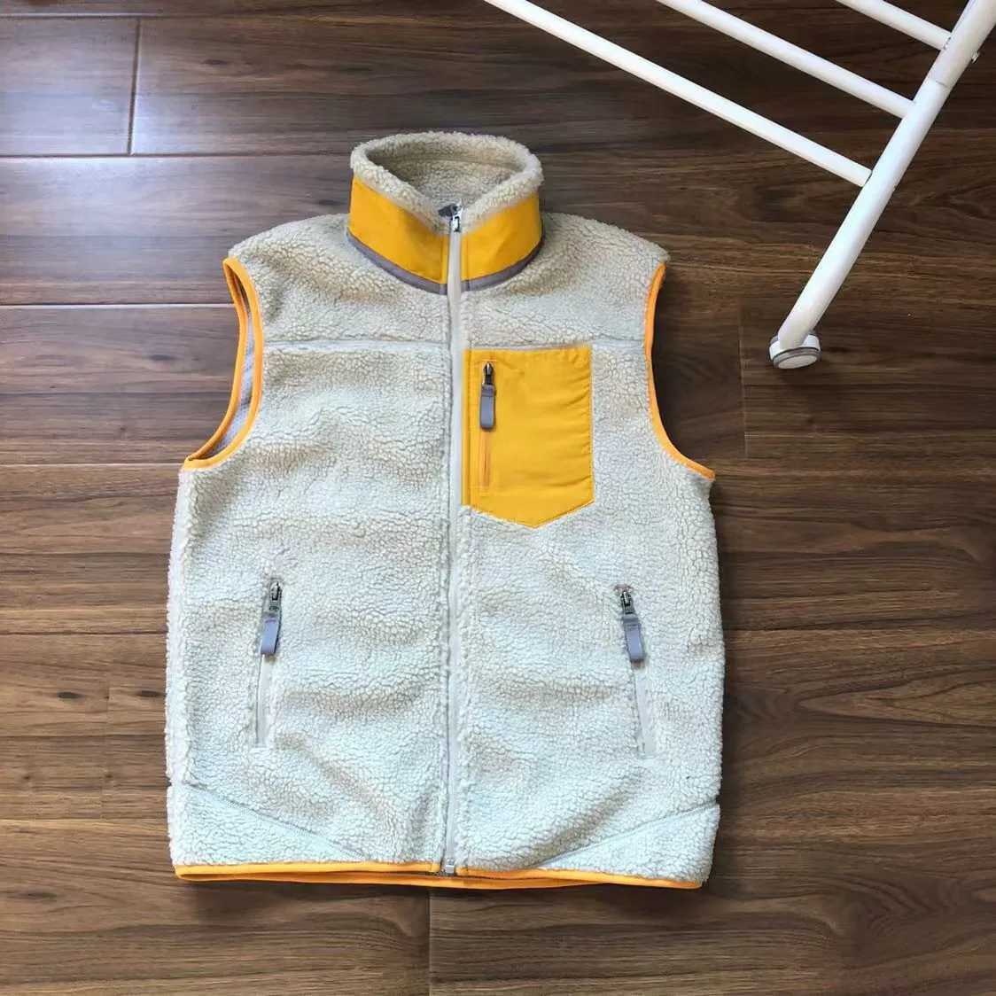 Winter and Autumn Outdoor Jacket for Men for Sports Fashion Cycling and Traveling Loose and Large-sized Warm Sheepskin Coat Q260917