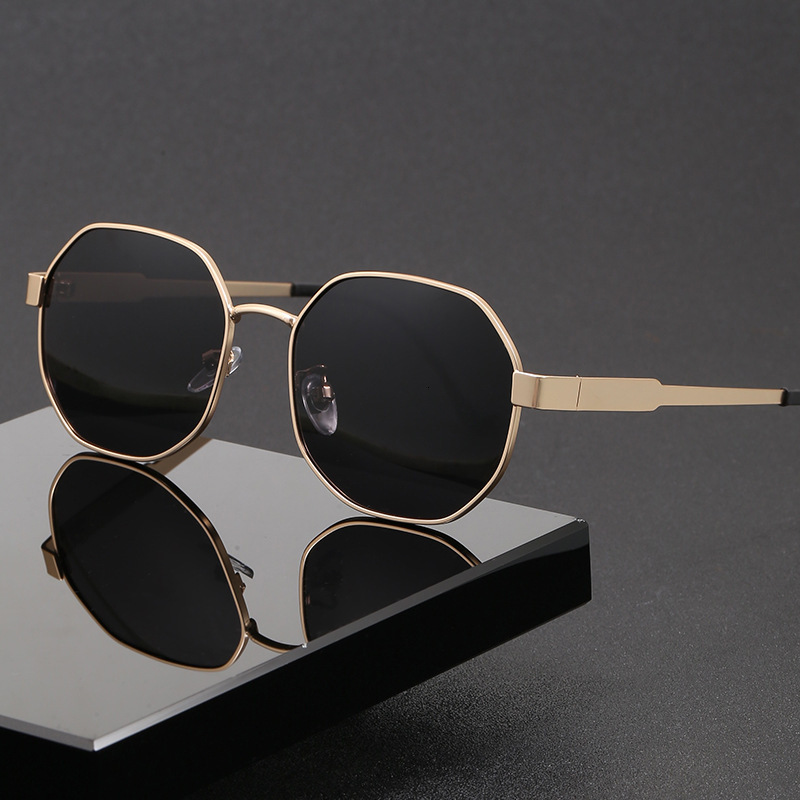 New men's polarized sunglasses, featuring a polygonal metal frame, stylish design, UV protection, ideal for driving and sun protection