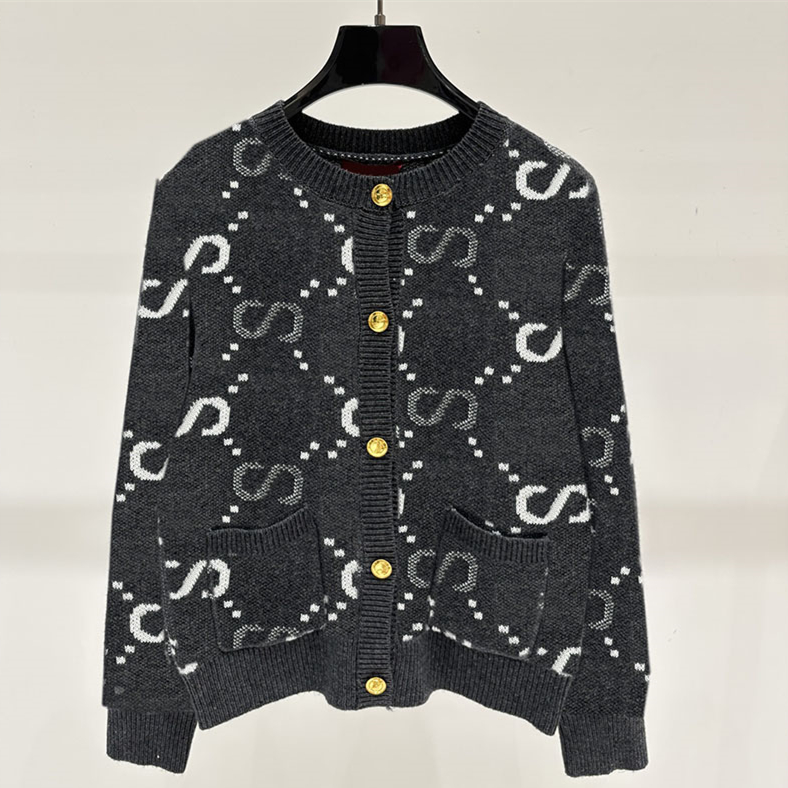 Luxury Women Letter Embroidery Knit Cardigan Designer Crew Neck Long Sleeve Metal Button Sweater Autumn Dinner Banquet Knit Outwear